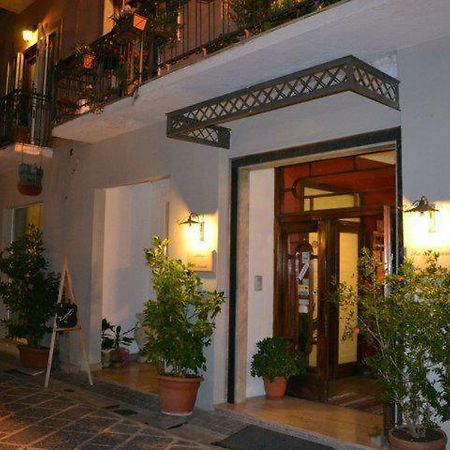 Hotel La Congiura Dei Baroni Teggiano المظهر الخارجي الصورة