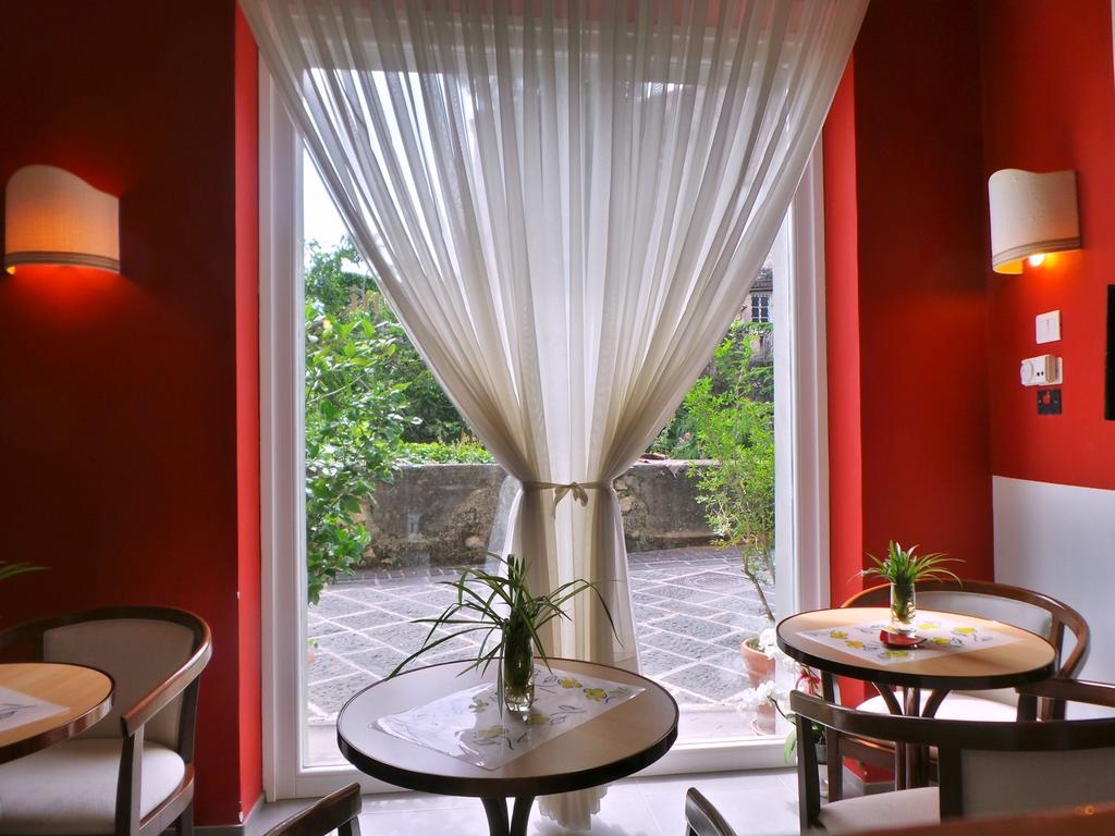Hotel La Congiura Dei Baroni Teggiano المظهر الخارجي الصورة