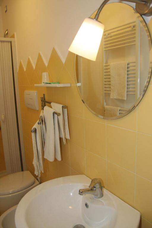Hotel La Congiura Dei Baroni Teggiano الغرفة الصورة