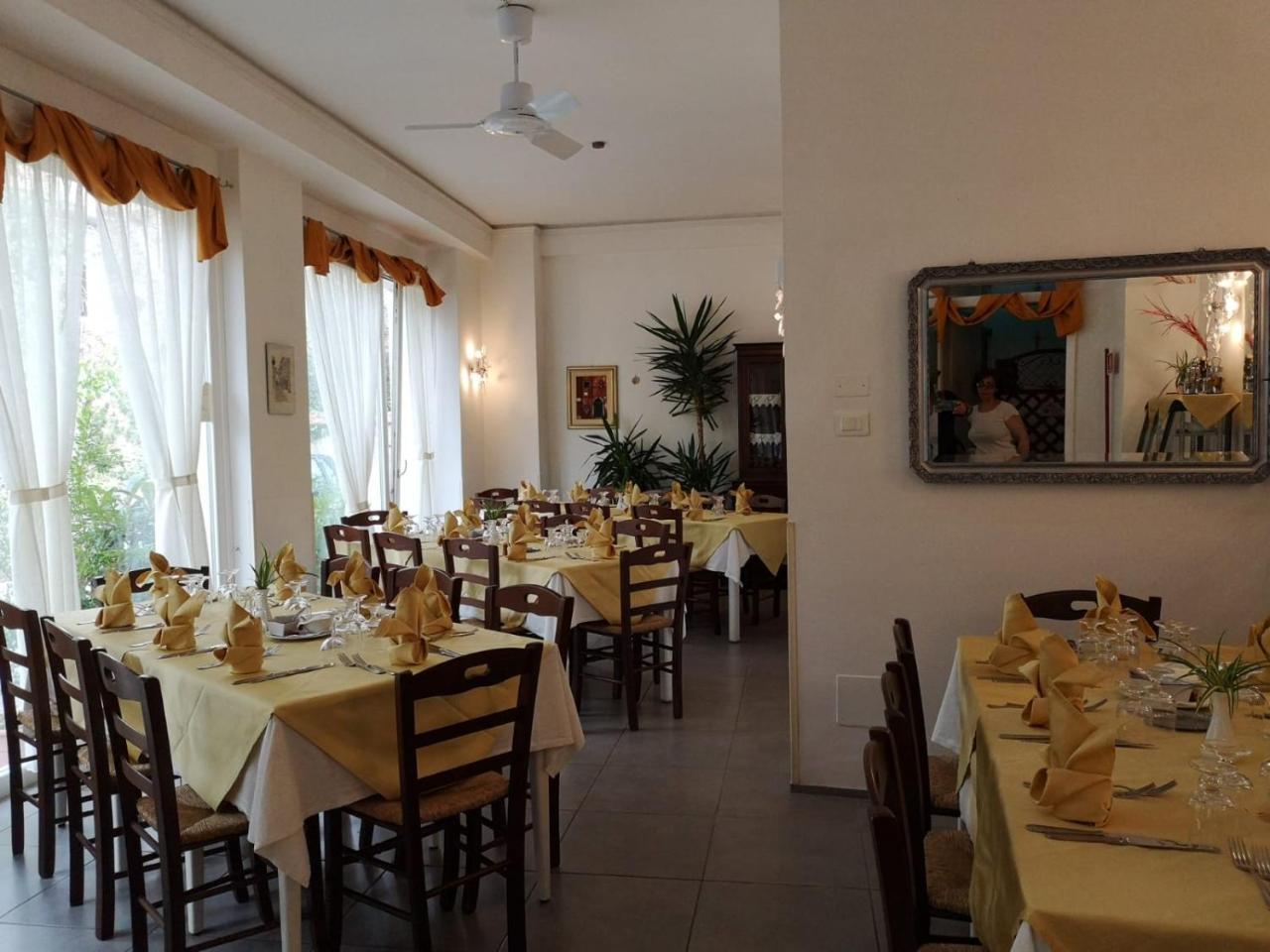 Hotel La Congiura Dei Baroni Teggiano المظهر الخارجي الصورة