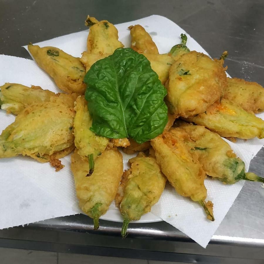 Hotel La Congiura Dei Baroni Teggiano المظهر الخارجي الصورة